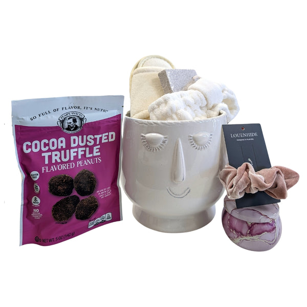 Pamper & Bloom: Self-Care Gift Set