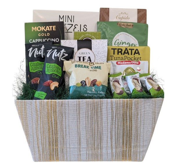 Lucky Irish Delight Basket